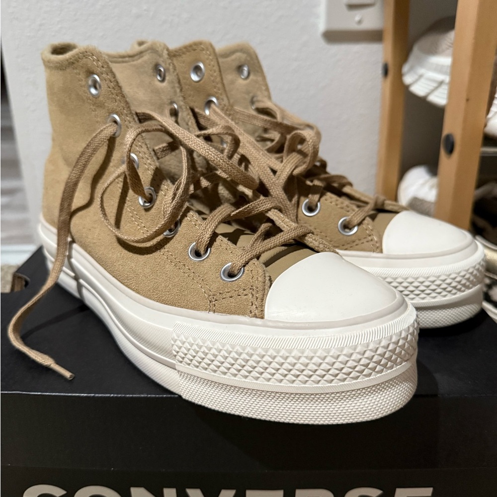 Converse Ctas lift Hi - NEW